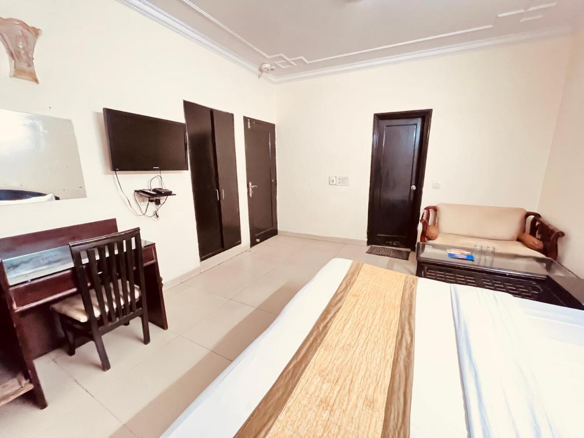Ashoka Hotel Karol Bagh Delhi New Delhi Extérieur photo