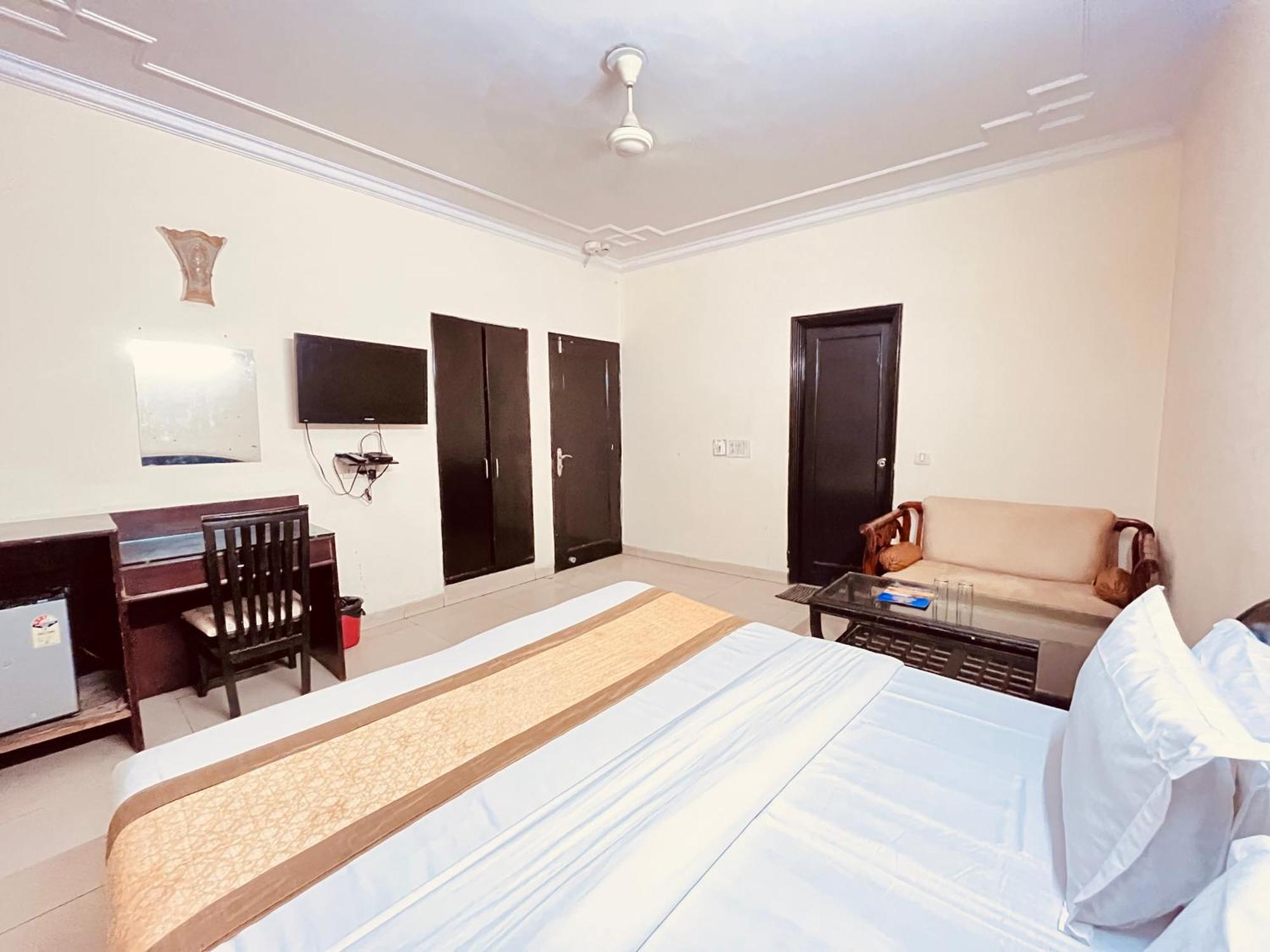 Ashoka Hotel Karol Bagh Delhi New Delhi Extérieur photo